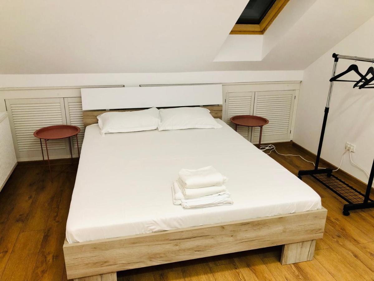 Ultra-central apartment just in Union Squere Timişoara Extérieur photo
